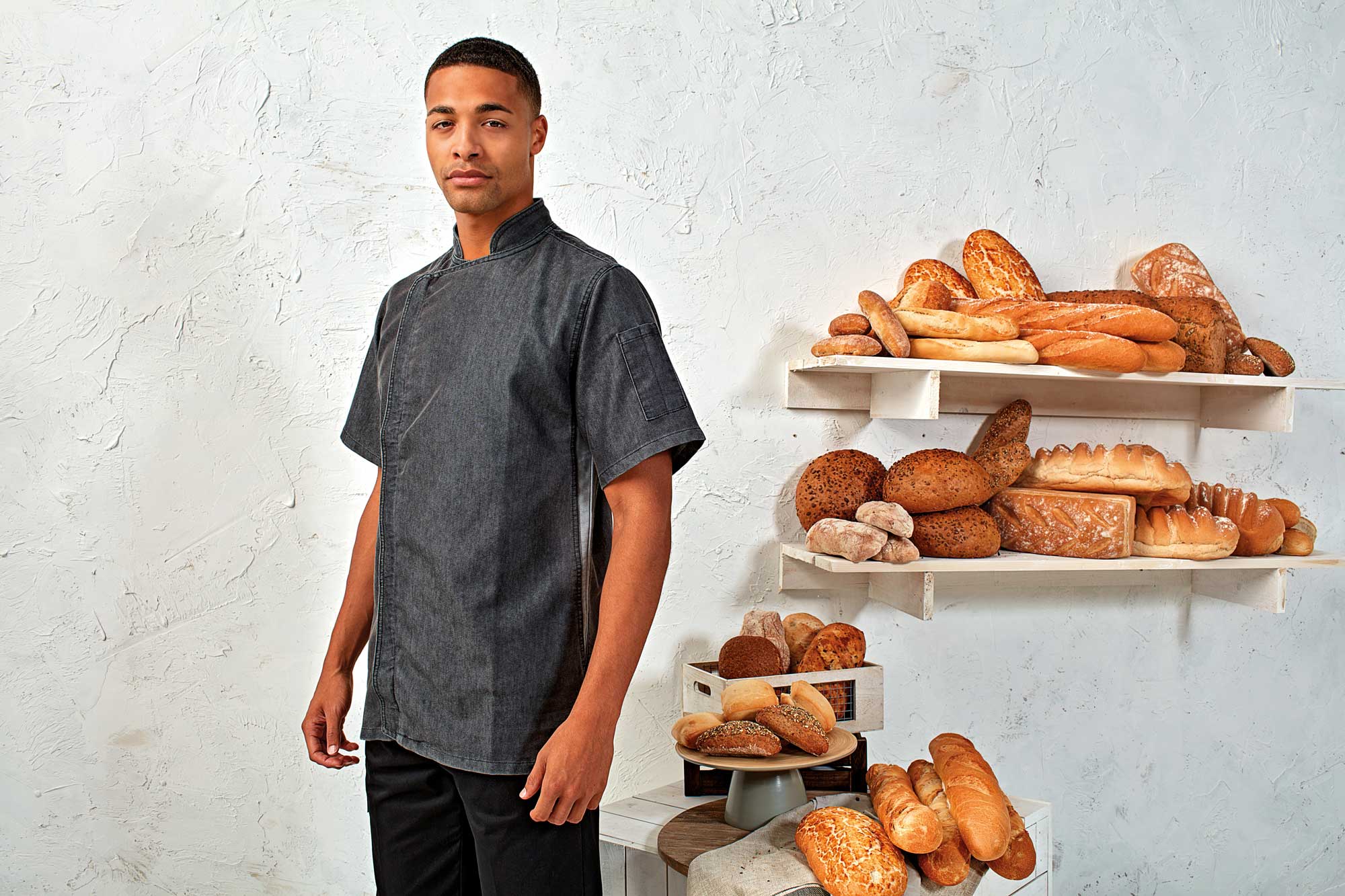 PR906: Chef's zip-close short sleeve jacket